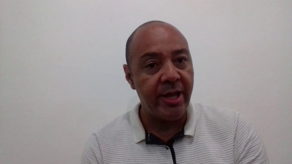 DICAS DE COMO SE VESTIR PARA UMA ENTREVISTA DE EMPREGO?