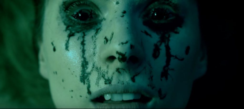 Descoberta de uma Criatura Sobrenatural em Trailer para maiores em '' THE CREATURE BELOW'' (HD) !!!