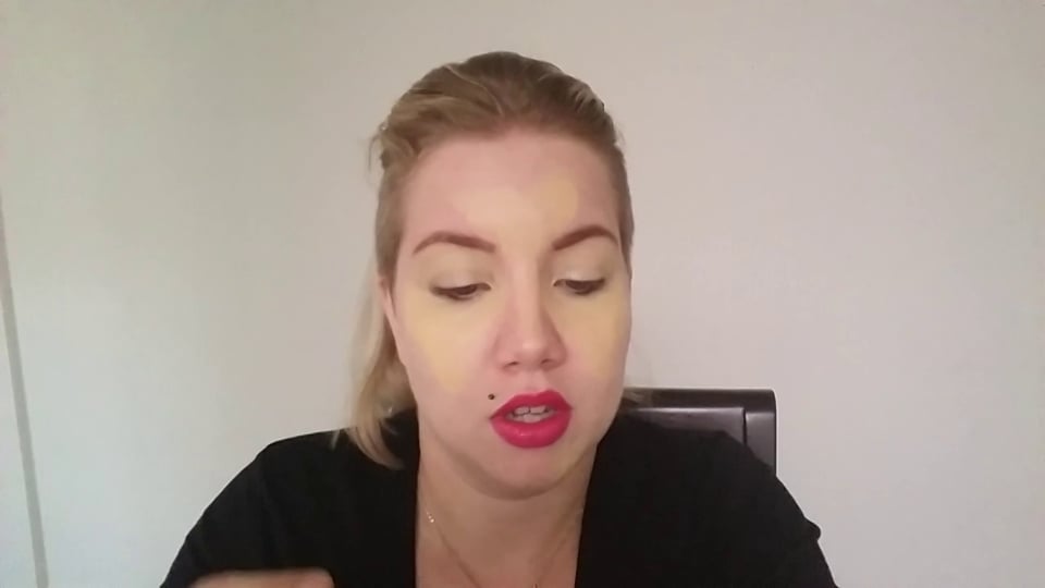 Como fazer a Maquiagem com efeito Pele Perfeita